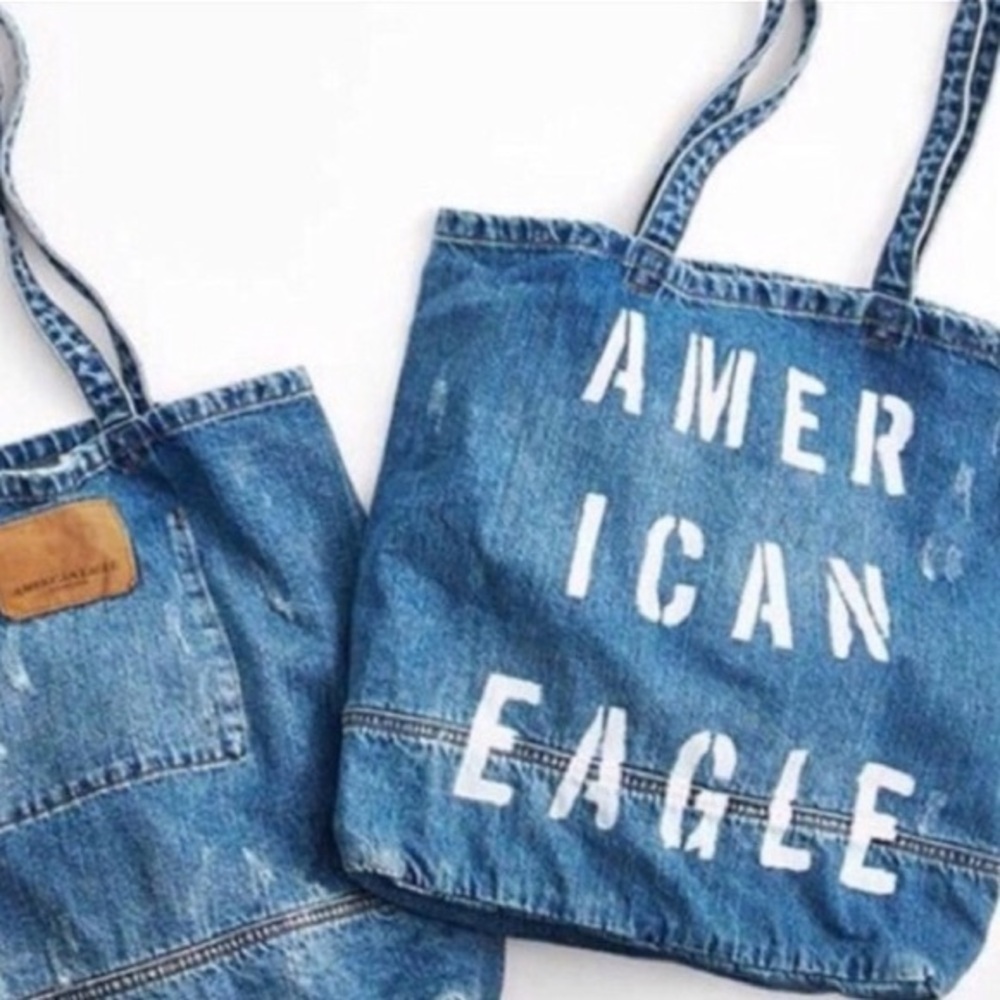 American Eagle Large Distressed Denim Tote Bag ͏